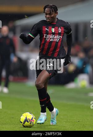 Mailand, Italien, 8. Januar 2023. Rafael Leao von AC Milan beim Spiel der Serie A in Giuseppe Meazza, Mailand. Der Bildausdruck sollte lauten: Jonathan Moscrop/Sportimage Stockfoto