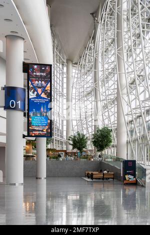 Kuala Lumpur, Malaysia - Dezember 31,2022 : Innenansicht des Mitec (Malaysia International Trade and Exhibition Centre), die Menschen können sehen, dass sie das haben Stockfoto