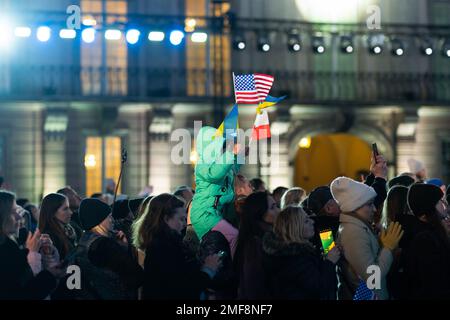 Bericht: Präsident Joe Biden spricht am Samstag, den 26. März 2022, im Königlichen Schloss in Warschau über den Krieg in der Ukraine. Stockfoto