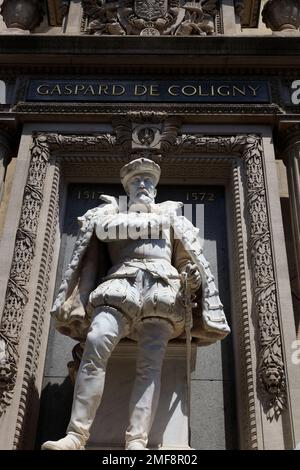 Ein geschlossener Blick auf das Monument de l'Amiral Gaspard de Coligny.Paris.France Stockfoto