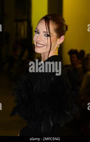 Paris, Frankreich. 24. Januar 2023. Maeva Coucke besucht die Georges Chakra 2023-2024 im Rahmen der Paris Fashion Week am 24. Januar 2023 in Paris, Frankreich. Foto: Laurent Zabulon/ABACAPRESS.COM Kredit: Abaca Press/Alamy Live News Stockfoto
