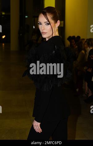 Paris, Frankreich. 24. Januar 2023. Maeva Coucke besucht die Georges Chakra 2023-2024 im Rahmen der Paris Fashion Week am 24. Januar 2023 in Paris, Frankreich. Foto: Laurent Zabulon/ABACAPRESS.COM Kredit: Abaca Press/Alamy Live News Stockfoto