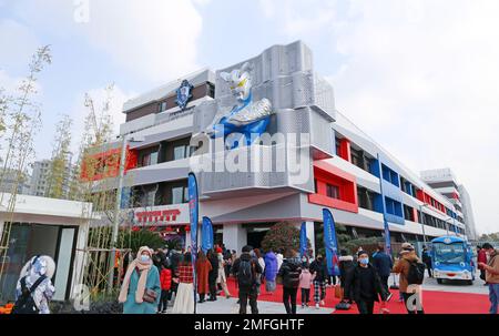 SHANGHAI, CHINA - 20. JANUAR 2023 - Chinas erstes Ultraman-Hotel im Haichang Ocean Park in Shanghai, China, 20. Januar 2023. Es braucht Stockfoto