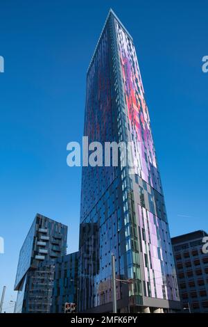 Das Saffron Square ist ein hochaufragendes Apartmentgebäude in Croydon, Greater London Stockfoto