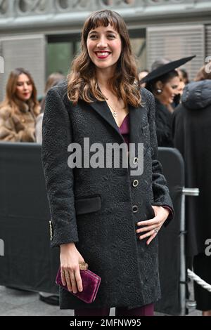 Paris, Frankreich. 25. Januar 2023. Ankunft bei der Elie Saab Show während der Haute Couture Fashion Week in Paris, Frankreich am 25. Januar 2023. Foto: Julien Reynaud/APS-Medias/ABACAPRESS.COM Kredit: Abaca Press/Alamy Live News Stockfoto