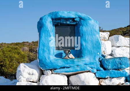 Griechische Kirche, Nisida Koufonision, Koufonisia-Archipel innerhalb der kleinen Kykladen, Griechenland Stockfoto