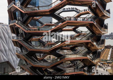 New York City, USA -28. März 2019: Vessel, Hudson Yards, New York City. Stockfoto