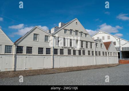 Außenansicht des Upper Mast House, Heimstadion der Ausstellung „Command of the Oceans“, Historic Dockyard Chatham, Kent, Großbritannien. Stockfoto