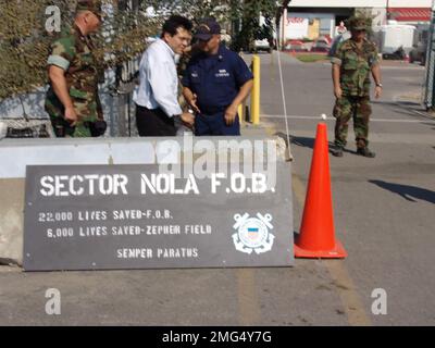 ESU-Einsatzkommando New Orleans - Verschiedenes - 26-HK-308-147. Hurrikan Katrina Stockfoto