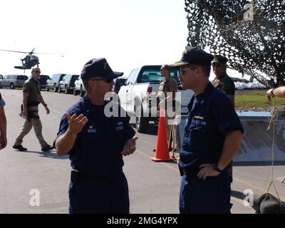 ESU-Einsatzkommando New Orleans - Verschiedenes - 26-HK-308-155. Hurrikan Katrina Stockfoto