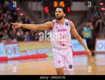 Bonn, Deutschland. 25. Januar 2023. Basketball Champions League, Runde 16, Telekom Baskets Bonn vs Bahcesehir College Istanbul, Deane Williams (Bonn) Gesten. Kredit: Juergen Schwarz/Alamy Live News Stockfoto