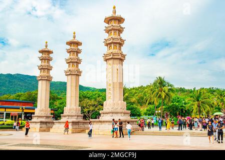 Sanya, Insel Hainan, China - 26. November 2018: Nanshan Buddhism Cultural Zone. Blick auf den buddhistischen Kulturpark Nanshan Stockfoto