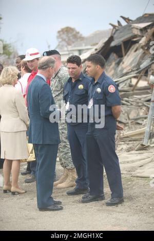 Royal Visit - Prince Charles und Camilla Parker Bowles - 26-HK-10-61. Hurrikan Katrina Stockfoto
