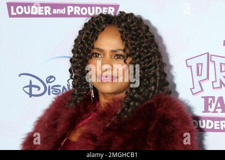 19. Januar 2023, Los Angeles, CA, USA: LOS ANGELES - 19. JANUAR: Karen Malina White bei der stolzen Familie - lauter und stolzer Premiere im Nate Holden Performing Arts Center am 19. Januar 2023 in Los Angeles, CA (Kreditbild: © Kay Blake/ZUMA Press Wire) NUR REDAKTIONELLE VERWENDUNG! Nicht für den kommerziellen GEBRAUCH! Stockfoto