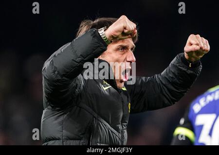 Aktenfoto vom 23.-01-2023 von Tottenham Hotspur Manager Antonio Conte. Gary Mabbutt, der FA-Cup-Preisträger in Tottenham, glaubt, dass Antonio Conte es sich zum Ziel gesetzt hat, der Mann zu werden, der die Trophäen-Dürre des Clubs beendet. Ausgabedatum: Donnerstag, 26. Januar 2023. Stockfoto