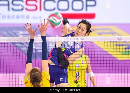 Florenz, Italien. 25. Januar 2023. Zhu Ting (Savino Del Bene Scandicci) während Savino Del Bene Scandicci vs Volley Bergamo 1991, Volleyball Italian Women Cup in Florenz, Italien, Januar 25 2023 Kredit: Independent Photo Agency/Alamy Live News Stockfoto