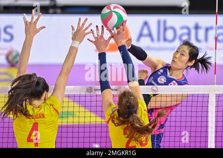 Florenz, Italien. 25. Januar 2023. Zhu Ting (Savino Del Bene Scandicci) während Savino Del Bene Scandicci vs Volley Bergamo 1991, Volleyball Italian Women Cup in Florenz, Italien, Januar 25 2023 Kredit: Independent Photo Agency/Alamy Live News Stockfoto