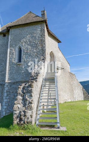 Überreste der Festung Sokolac in Brinje Stockfoto