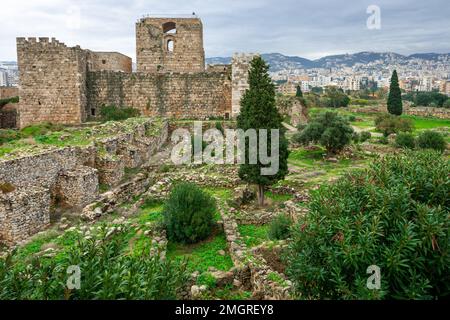 Byblos Crusader Castle, Libanon. Es wurde im 12. Jahrhundert von den Kreuzfahrern erbaut, einer der ältesten bewohnten Städte der Welt, Byblos, Stockfoto