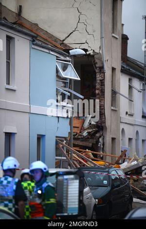 Eine vermutete Gasexplosion in der Rosehill Street Cheltenham UK - Mai 2012. Stockfoto