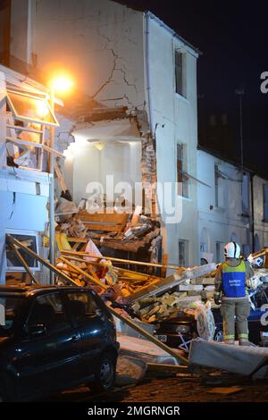 Eine vermutete Gasexplosion in der Rosehill Street Cheltenham UK - Mai 2012. Stockfoto