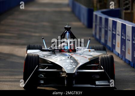 1/26/2023 – Mitch Evans, Jaguar TCS Racing, Jaguar I-TYPE 6 während der Formel E Runde 2 – Diriyah E-Prix in Diriyah, Saudi-Arabien. (Foto: Sam Bloxham/Motorsport Images/Sipa USA) Stockfoto