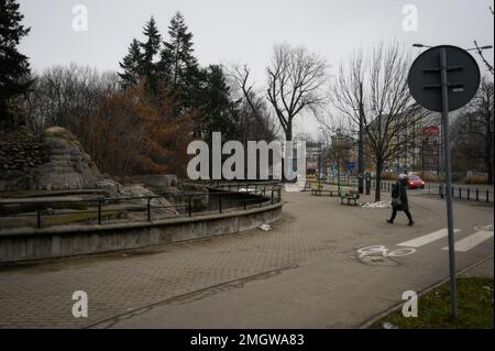 Warschau, Polen. 25. Januar 2023. Am 26. Januar 2022 wird im Praga-Bezirk in Warschau, Polen, eine künstliche Landschaft als Teil des Warschauer Zoos gesehen. Mehr als 500 Ideen wurden von den Bürgern für den jährlichen partizipativen Haushalt der Stadt Warschau eingereicht. Seit 2015 wird den Bürgern jedes Jahr die Möglichkeit geboten, Vorschläge für Projekte einzureichen, sofern sie von mindestens 20 weiteren Einwohnern unterstützt werden. (Foto: Jaap Arriens/Sipa USA) Guthaben: SIPA USA/Alamy Live News Stockfoto