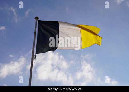 Flagge der Stadt arcachon im Departement Gironde in der Region Nouvelle-Aquitaine Frankreich Stockfoto