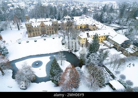 Schloss Herdringen im Schnee von oben gesehen, Herdringen, Arnsberg, Hochsauerlandkreis, Nordrhein-Westfalen | Schloss Herdringen im Schnee gesehen fr Stockfoto