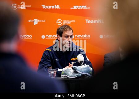 UTRECHT, NIEDERLANDE - JANUAR 26: Neuer, unterzeichneter Trainer Felix Koslowski vom niederländischen Volleyballteam während einer Pressekonferenz der Nederlandse Volleybalbond in DeWeerelt van Sport am 26. Januar 2023 in Utrecht, Niederlande (Foto von Rene Nijhuis/Orange Pictures) Kredit: Orange Pics BV/Alamy Live News Stockfoto