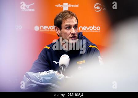 UTRECHT, NIEDERLANDE - JANUAR 26: Neuer, unterzeichneter Trainer Felix Koslowski vom niederländischen Volleyballteam während einer Pressekonferenz der Nederlandse Volleybalbond in DeWeerelt van Sport am 26. Januar 2023 in Utrecht, Niederlande (Foto von Rene Nijhuis/Orange Pictures) Kredit: Orange Pics BV/Alamy Live News Stockfoto