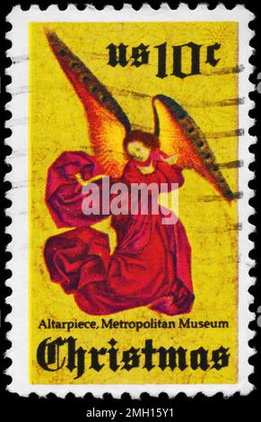 USA - CA. 1974: Ein in den USA gedruckter Stempel zeigt Angel aus Perussis Altarpiece, Metropolitan Museum of Art, New York, ca. 1974 Stockfoto