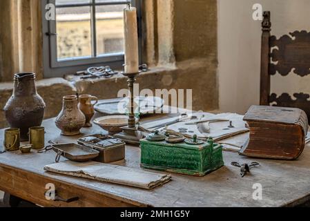 Antiker Schreibtisch von Gräfin cosel im Schloss stolpen, sachsen Stockfoto