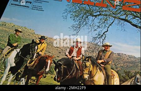 Viersen, Deutschland - Januar 1. 2023: Isolierte Schallplattenhülle der Bonanza Western tv-Serie Musik Stockfoto