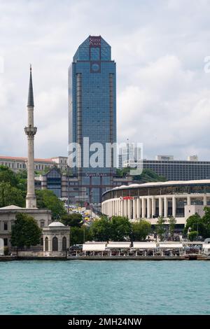 Sisli Istanbul - Ritz-Carlton Hotel, Dolmabahce Moschee, Vodaphone Park und Suzer Plaze, Istanbul, Türkei Stockfoto