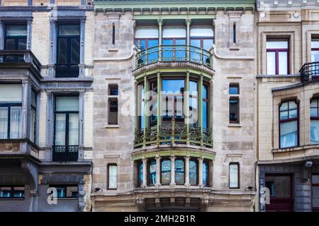 Das von Victor Horta entworfene Hotel Tassel ist eines der vier Jugendstilhäuser in Brüssel, die er gebaut hat. Es ist ein UNESCO-Weltkulturerbe. Stockfoto