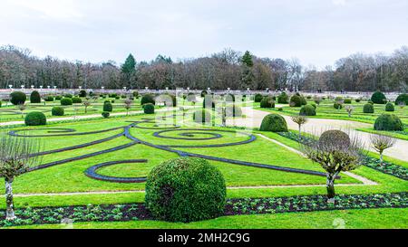 Chenonceau, Frankreich - Dezember 29 2022： der wunderschöne Garten des Schlosses Chenonceau in Frankreich Stockfoto