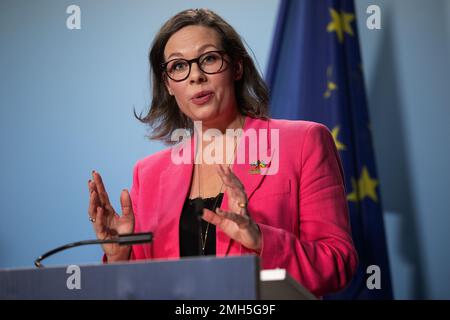 Stockholm, Schweden. 26. Januar 2023. (230126) -- STOCKHOLM, 26. Januar 2023 (Xinhua) -- schwedische Ministerin für Migration Maria Malmer Stenergard spricht am 26. Januar 2023 auf einer Pressekonferenz in Stockholm, Schweden. "Die Migrationssituation in der Europäischen Union (EU) ist angespannt", haben sich die Justiz- und Innenminister der Mitgliedstaaten auf ihrer Ratstagung hier am Donnerstag geeinigt. (Regierungsbüros Schwedens/Handout über Xinhua) Guthaben: Xinhua/Alamy Live News Stockfoto