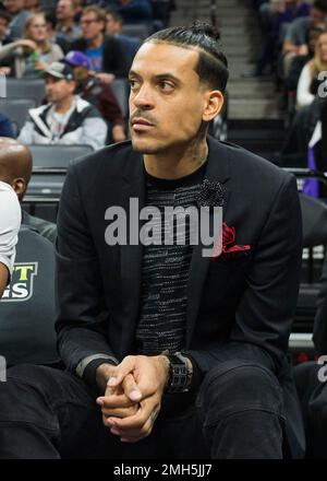 Sacramento, USA. 09. Dezember 2016. In einem Dateibild vom Dezember 2016 sitzt Matt Barnes mit den Sacramento Kings während eines Spiels im Golden 1 Center in Sacramento, Kalifornien, in Straßenkleidung auf der Bank. (Foto: Hector Amezcua/The Sacramento Bee/TNS/Sipa USA) Guthaben: SIPA USA/Alamy Live News Stockfoto