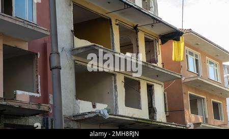 Kentsel Donusum auf Türkisch. Urbandumwandlung in Golcuk Kocaeli Türkei. Mit selektivem Fokus. Stockfoto