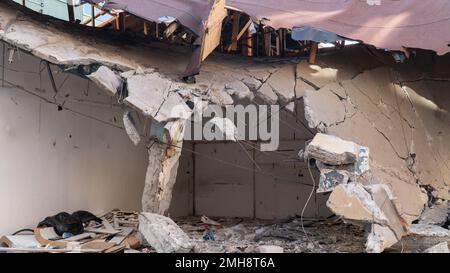 Kentsel Donusum auf Türkisch. Urbandumwandlung in Golcuk Kocaeli Türkei. Mit selektivem Fokus. Stockfoto