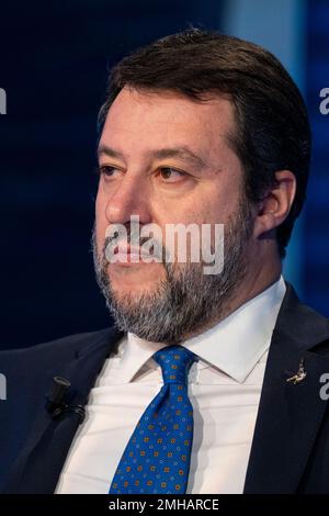 Rom, Italien. 26. Januar 2023. Der Minister für Infrastruktur und Verkehr, Matteo Salvini Gast in der TV-Show „Otto e Mezzo“ in den La7 Studios in Rom. (Foto: Stefano Costantino/SOPA Images/Sipa USA) Guthaben: SIPA USA/Alamy Live News Stockfoto