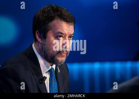 Rom, Italien. 26. Januar 2023. Der Minister für Infrastruktur und Verkehr, Matteo Salvini Gast in der TV-Show „Otto e Mezzo“ in den La7 Studios in Rom. (Foto: Stefano Costantino/SOPA Images/Sipa USA) Guthaben: SIPA USA/Alamy Live News Stockfoto