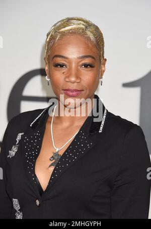 Los Angeles, USA. 26. Januar 2023. Tiffany Haddish trifft am 26. Januar 2023 bei Hulus „The 1619 Project“ Los Angeles Premiere im Academy Museum of Motion Pictures in Los Angeles, Kalifornien, ein. © Janet Gough / AFF-USA.COM Kredit: AFF/Alamy Live News Stockfoto