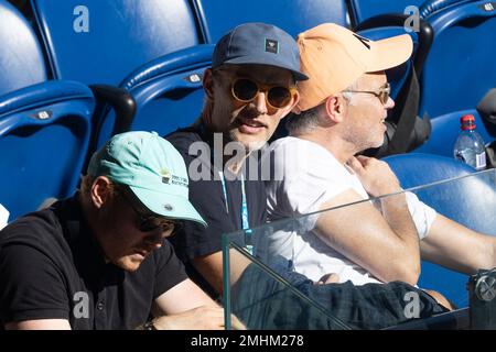 Melbourne, Australien, 27. Januar 2023. Der deutsche Fußballmanager Thomas Tuchel sitzt auf den Tribünen des Australian Open Tennis Grand Slam im Melbourne Park. Foto: Frank Molter/Alamy Live News Stockfoto