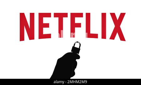 Sicherheitskonzept für Netflix Passwortfreigabe. Handsilhouette mit einem Vorhängeschloss vor dem Logo des Streaming-Unternehmens. Stockfoto