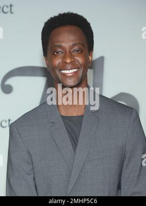 Los Angeles, Ca. 26. Januar 2023. EDI Gathegi auf der Premiere von Hulus „The 1619 Project“ im Academy Museum of Motion Pictures in Los Angeles, Kalifornien, am 26. Januar 2023. Kredit: Faye Sadou/Media Punch/Alamy Live News Stockfoto