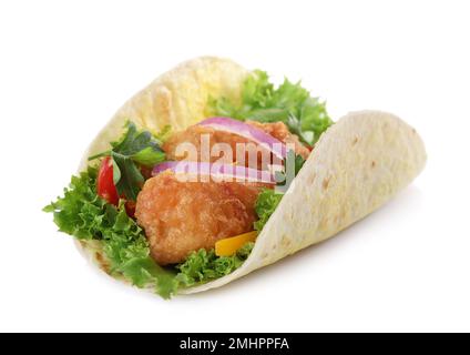 Leckerer Fisch-Taco mit Zwiebeln, isoliert auf Weiß Stockfoto