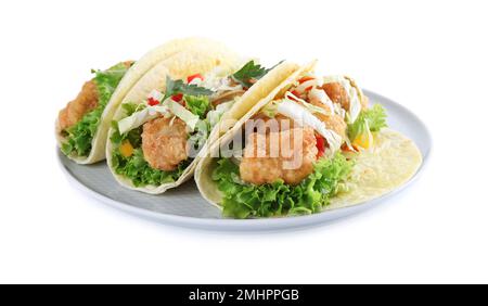 Leckere Fisch-Tacos mit Salat auf weiß isoliert Stockfoto