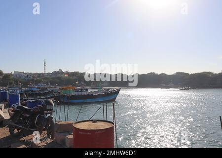 Beyt/Bet Dwarkadhish Temple Boot/Fähre Fahrt/Dwarka/Gujarat Stockfoto